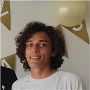 Entrenamientos grupales e individualizados de fútbol